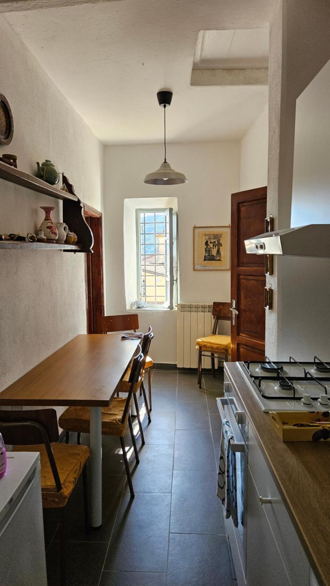 Appartamento Nel Borgo - Casa Del Pellegrino Sulla Via Francigena Aulla Dış mekan fotoğraf